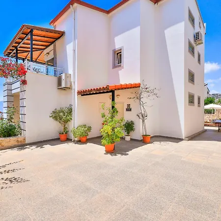 Buse Kalkan 빌라 *